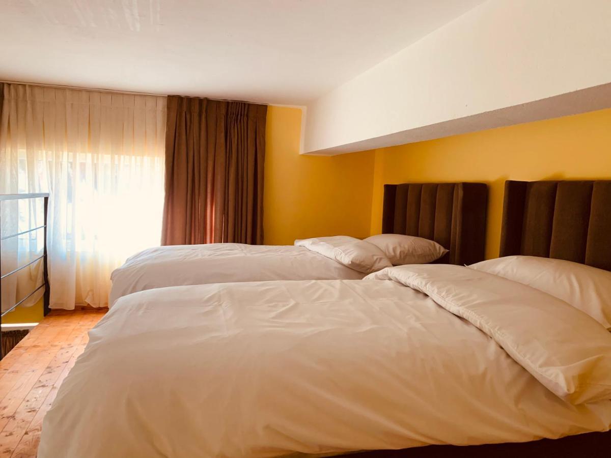 Auto Tana Guest House Тирана Екстериор снимка